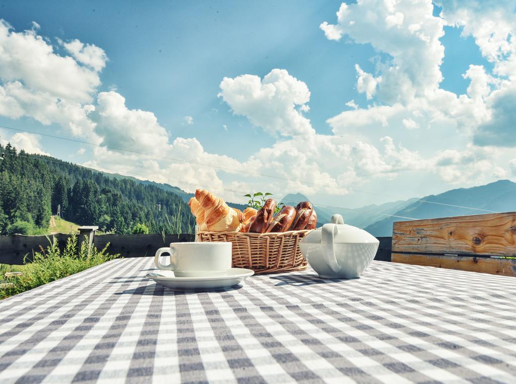 Maierl-Alm & Maierl-Chalets Kirchberg in Tirol Exteriör bild